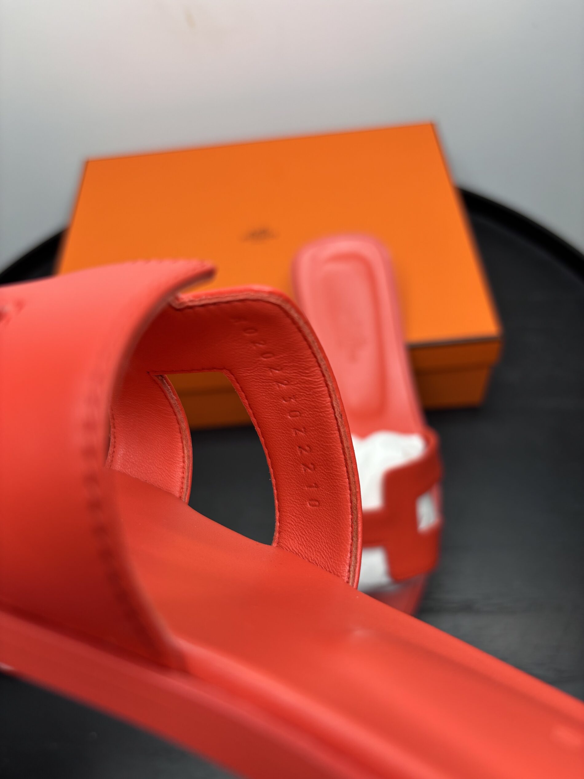 Sandales Hermès Oran Rose Vermillon – Image 7