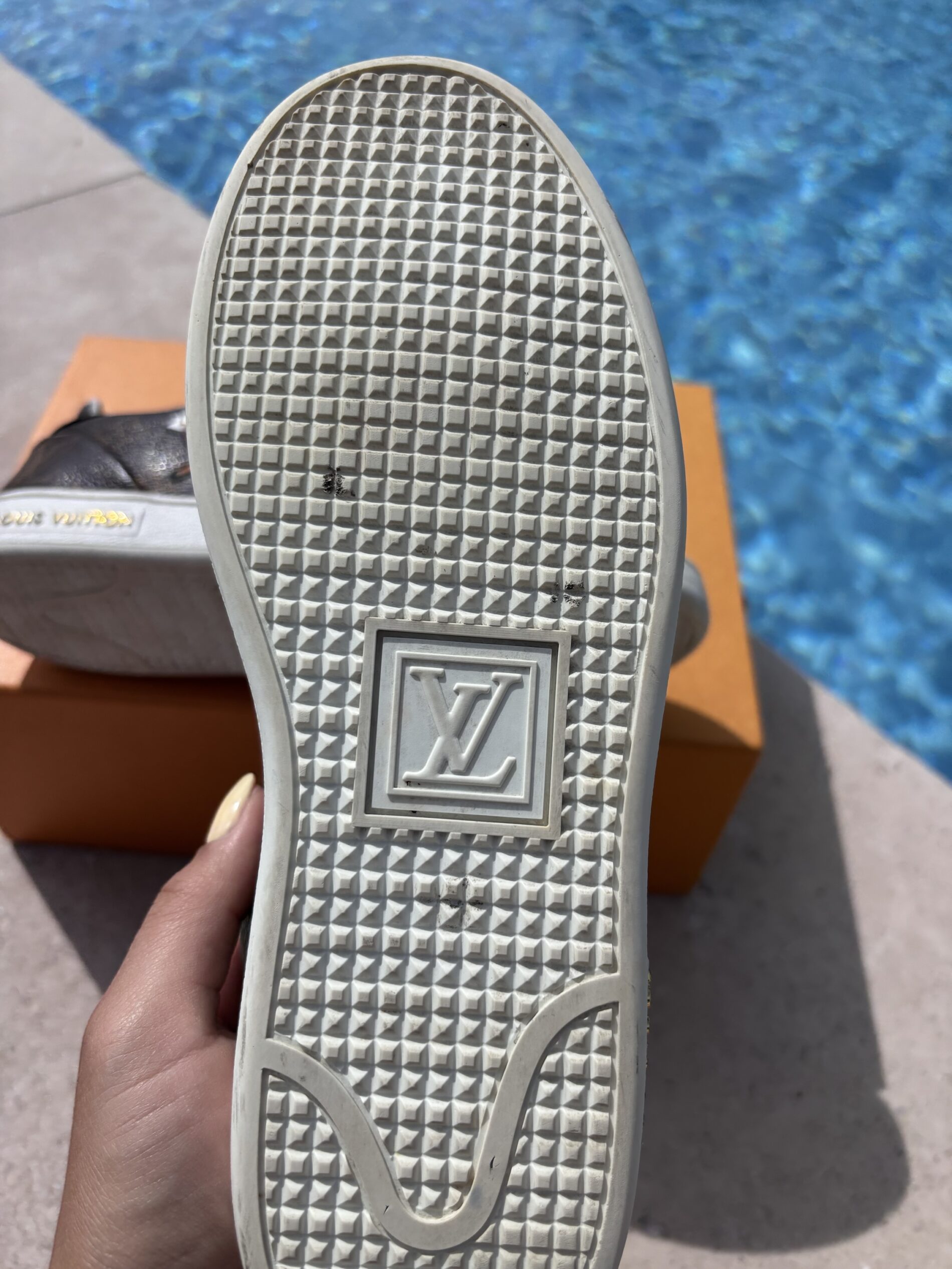 Louis Vuitton – Image 14